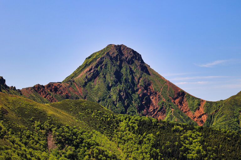 2024/11/1-2 八ケ岳の主峰にして最高峰!百名山・赤岳に挑む2024年秋