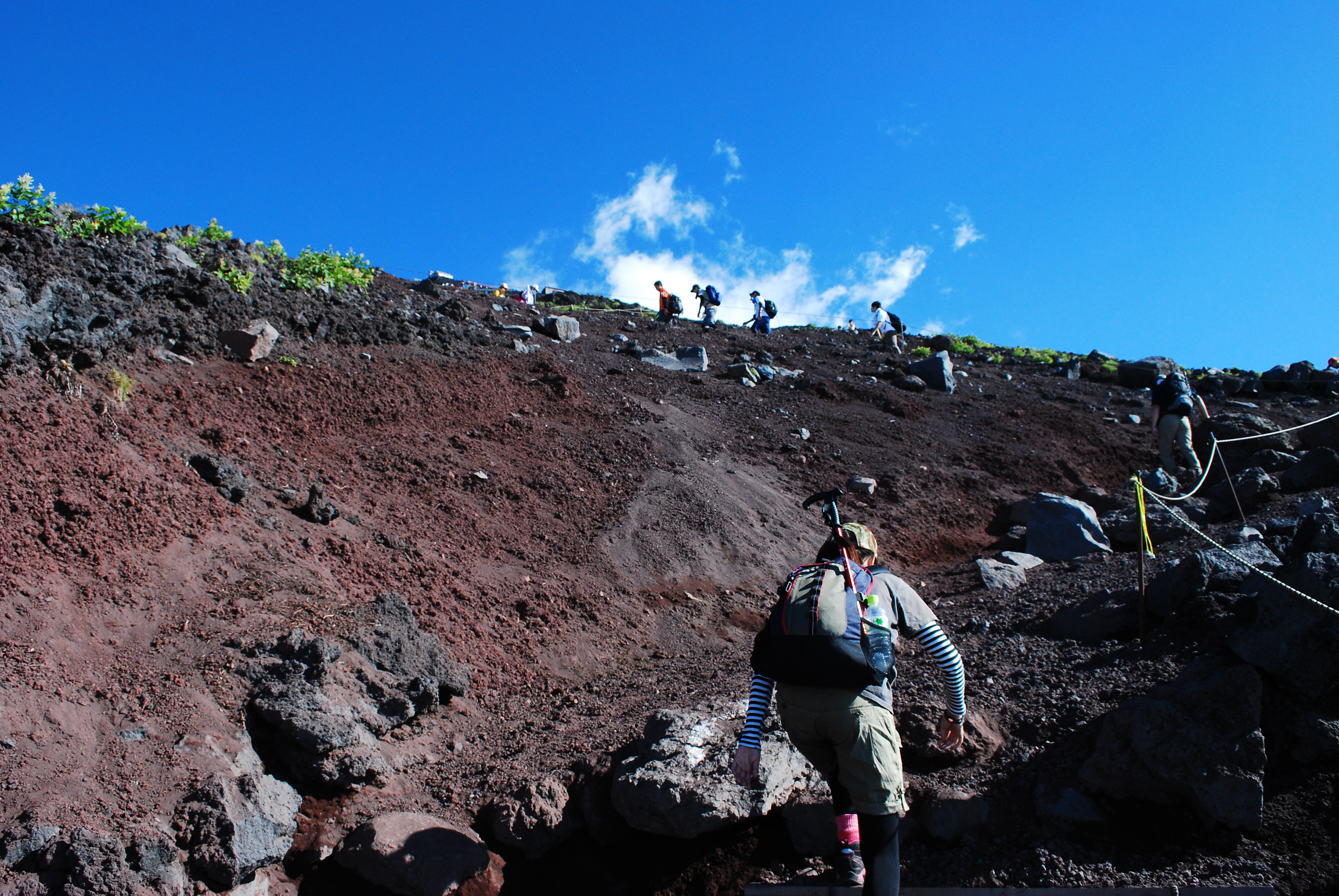 駿河湾を臨む絶景ルートで目指す 日本一の山・富士山🗻 - 画像 (2)