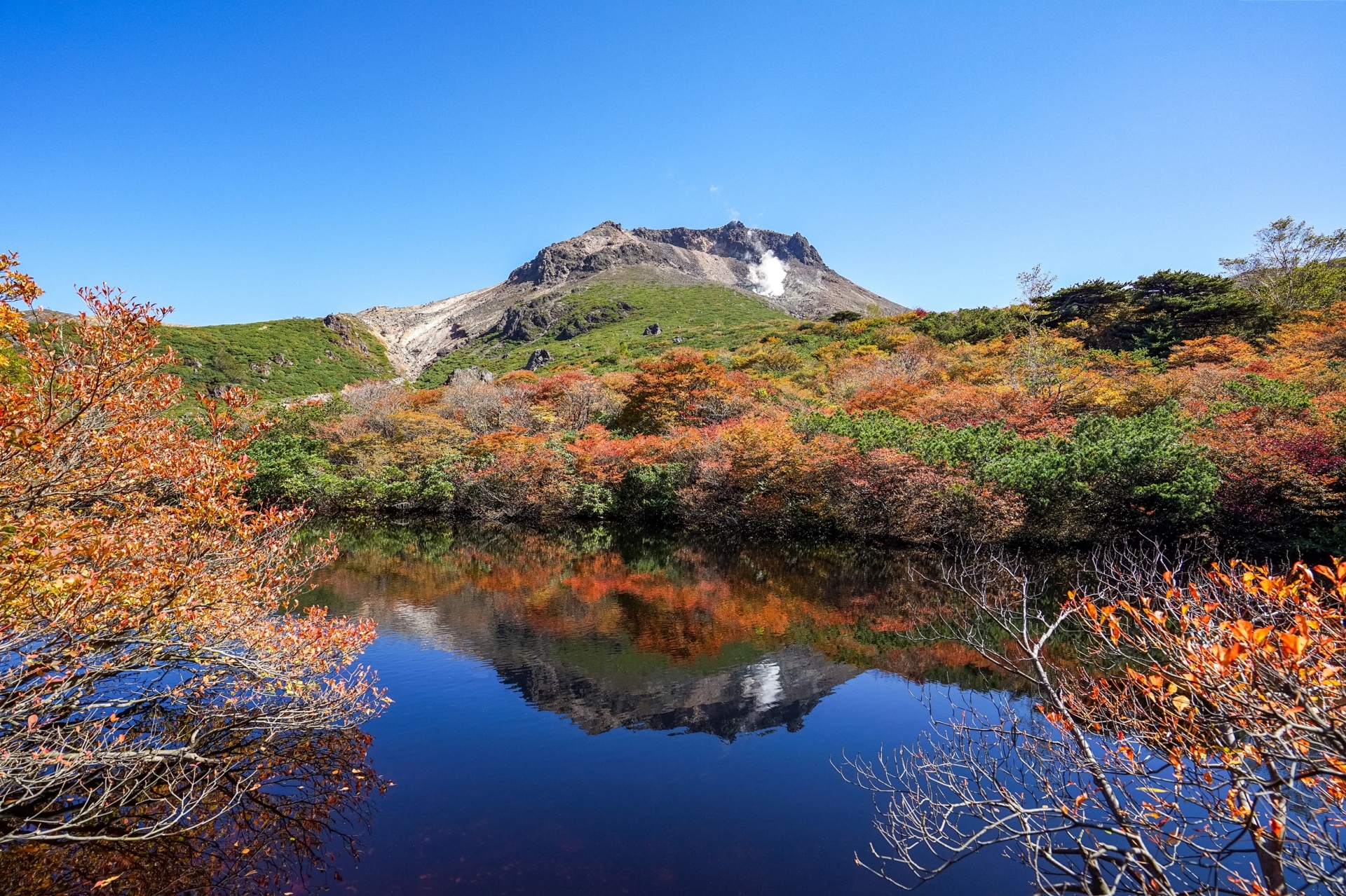 2025/10/5-7 紅葉の茶臼岳と秘湯山小屋♨️ 百名山と森歩きのよくばり那須旅 - 画像 (2)