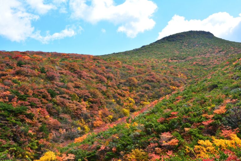 秋のyamanoha登山教室Step2 安達太良山 ”ほんとの空” 体験