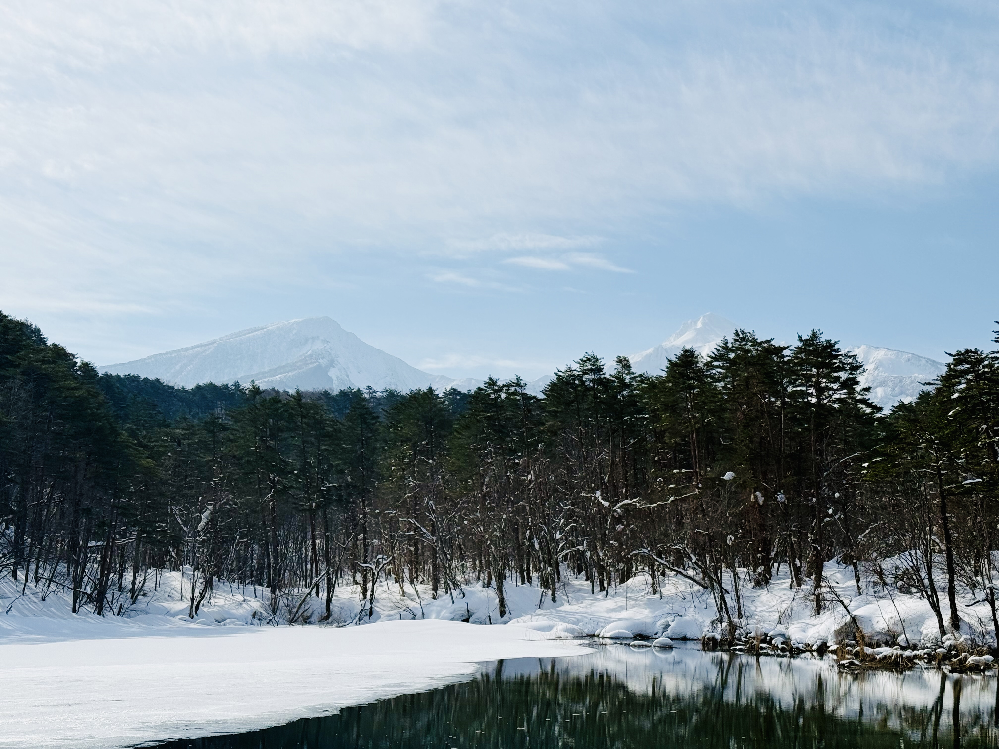 2026/2/28(土)-3/1(日) 裏磐梯・五色沼とイエローフォール 冬だけの幻想の雪景に会いに行く - 画像 (6)