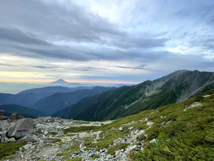 北岳 登山ツアー｜白峰三山縦走2泊3日・少人数ガイド同行｜yamanoha
